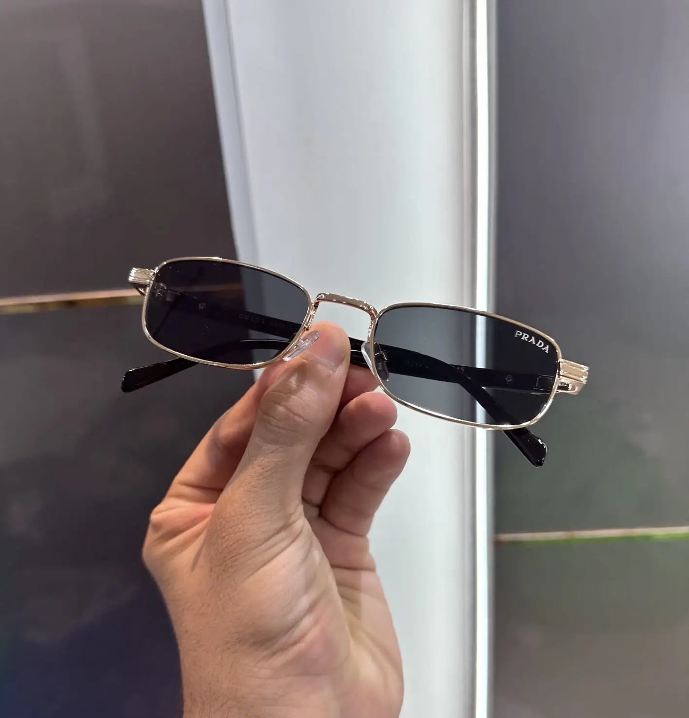 Prad a Gold Black Premium Shades 8213 Main image