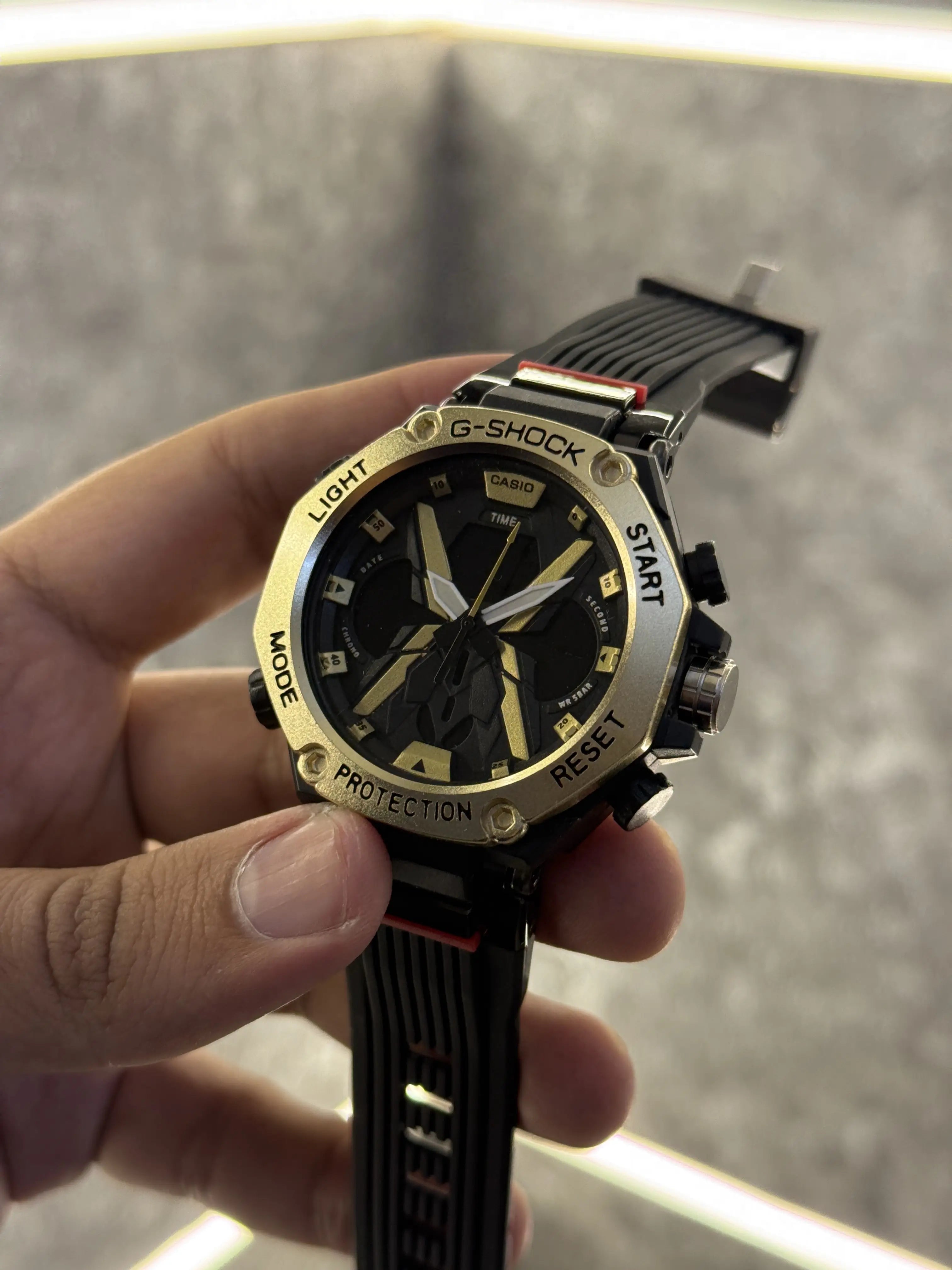 Casio Gshock Digital Analog Gold Black 112