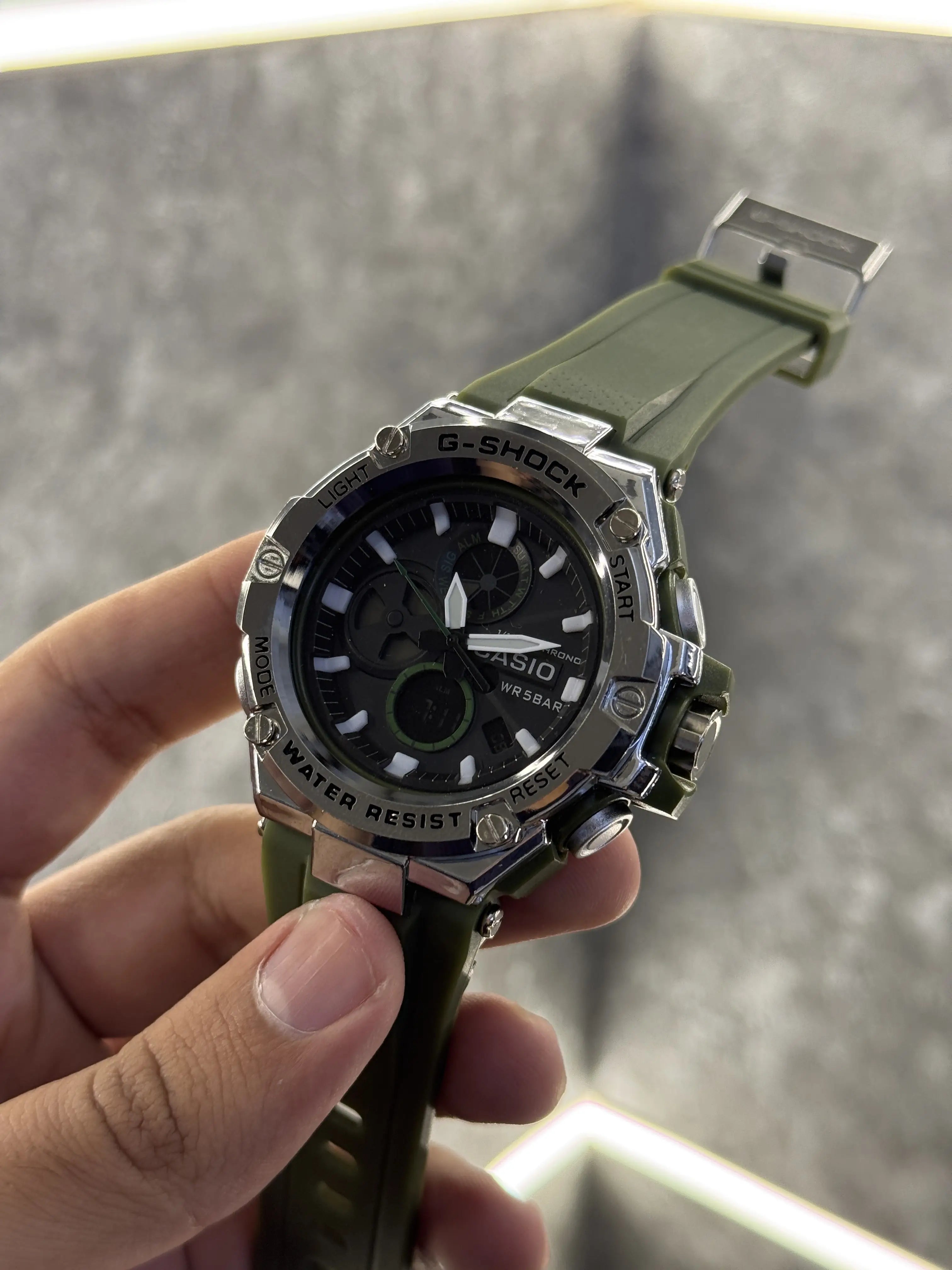 Casio Gshock Green Silver Digital Analog 113