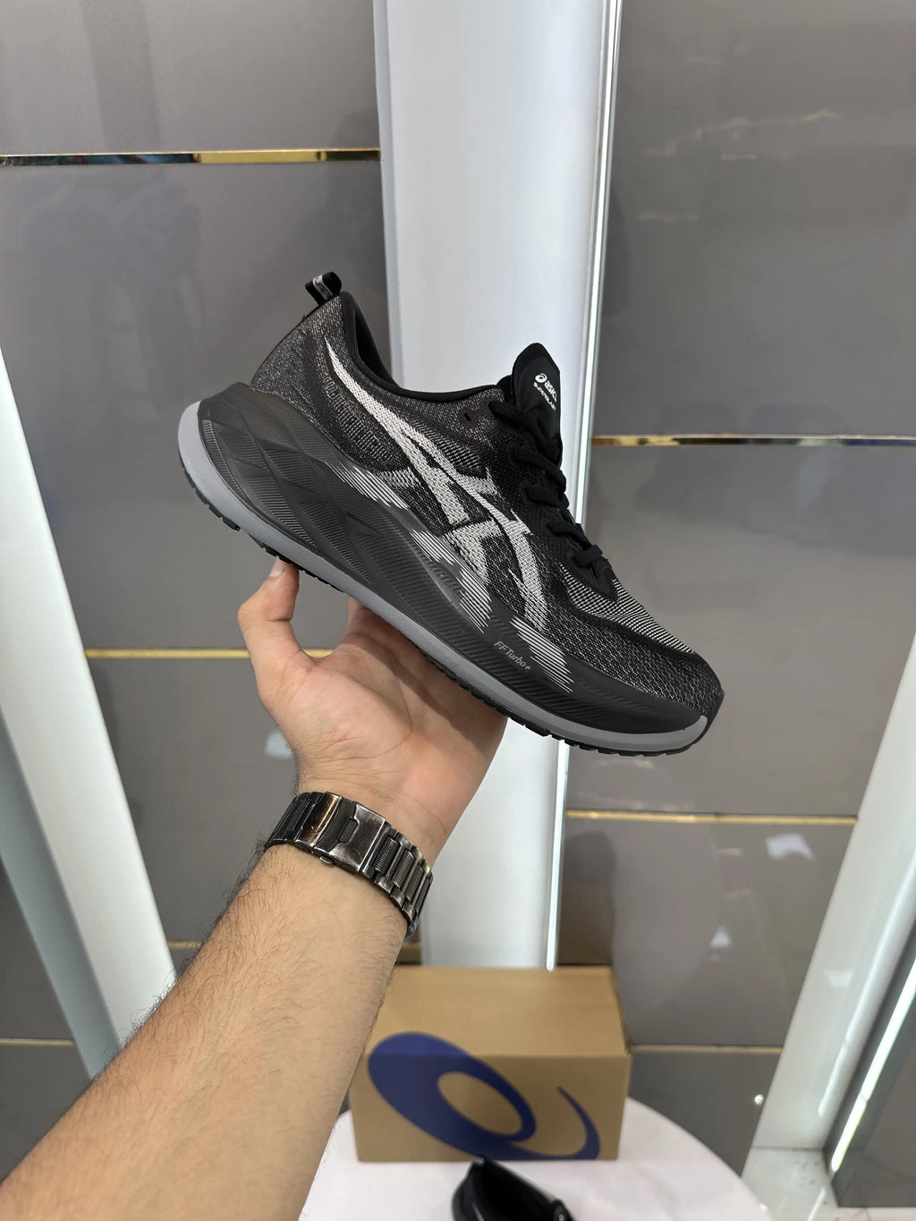 Asics_Superblast 2 Black White