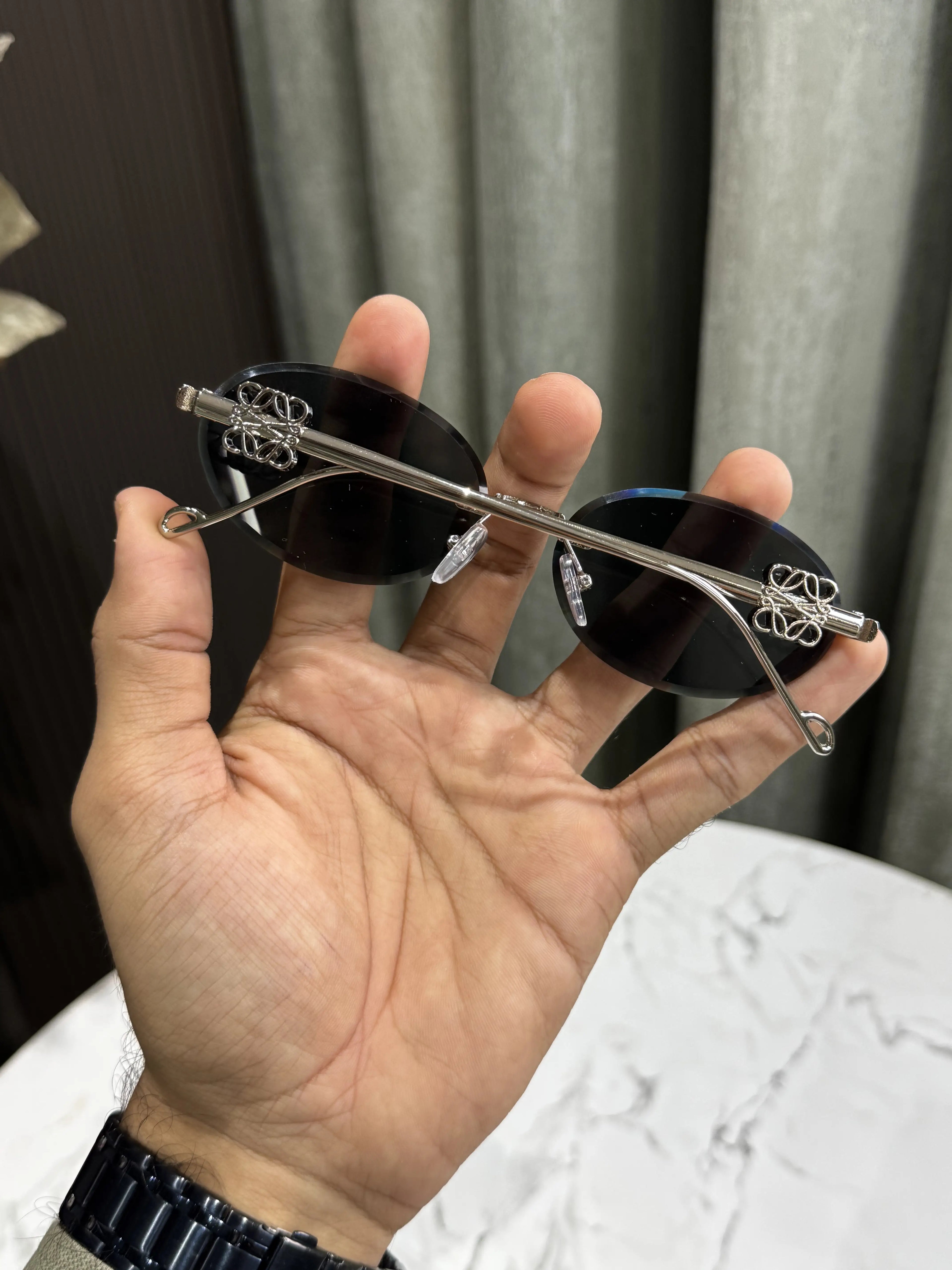 Loew e Silver Black Metal Premium Shades T35