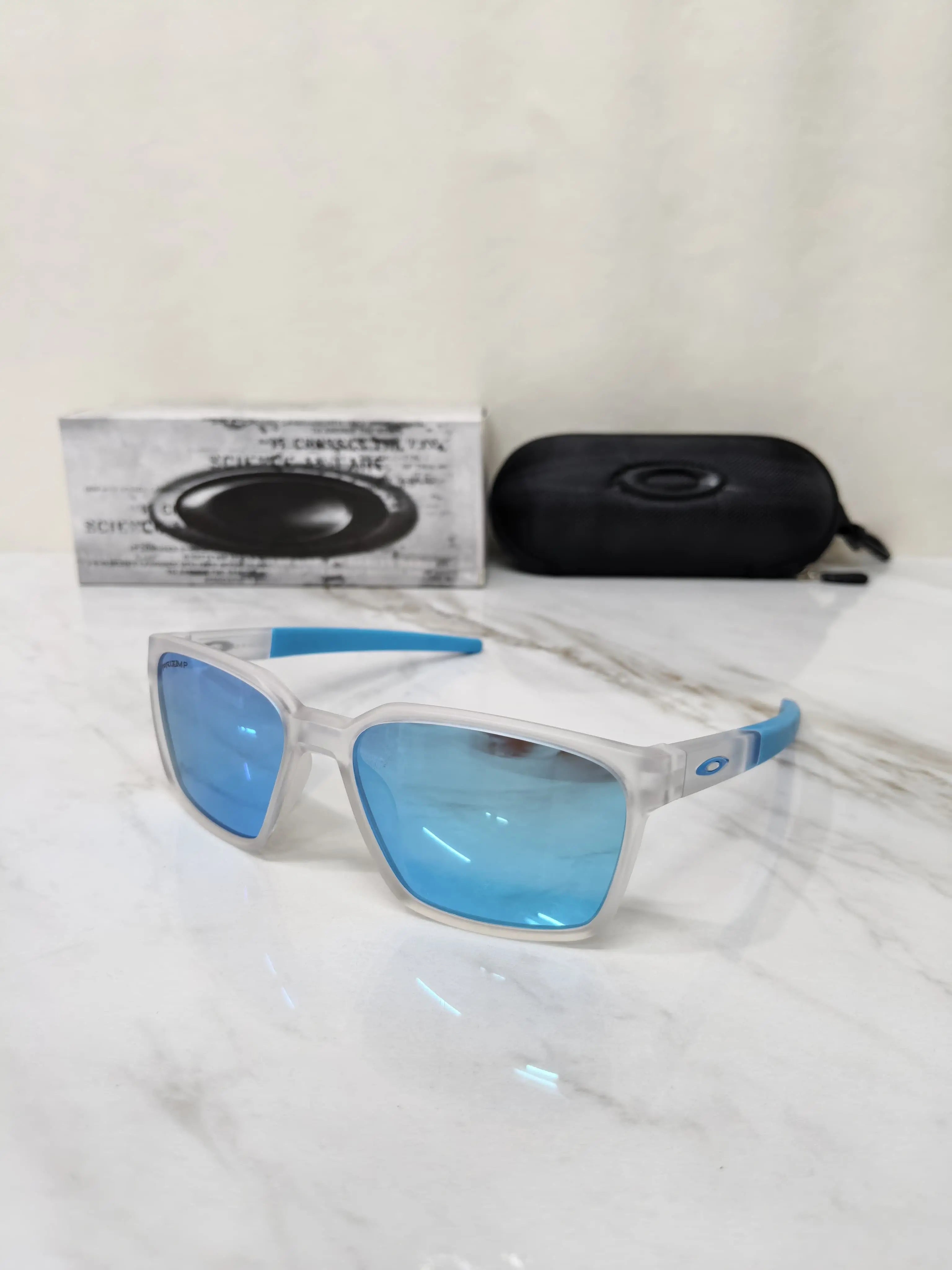OAKLEY 9160 ICE AQUA