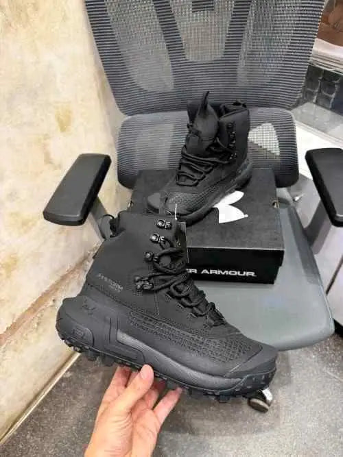 Unde_r Armour Hovr Infil Waterproof Tactical Boot Black 