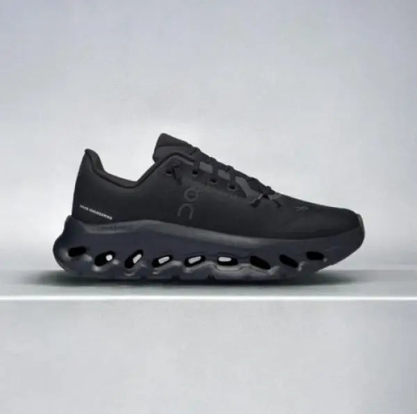On Clou_d Tilt Eclipse Black