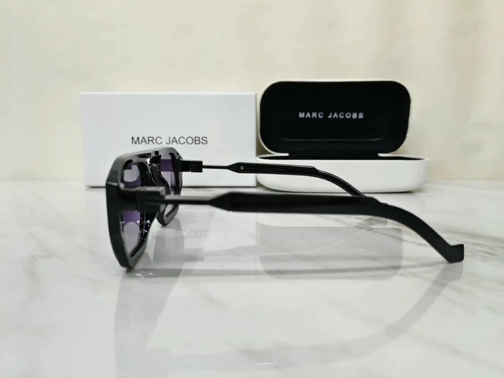 MARC JACOBS BLACK PURPLE SHADED