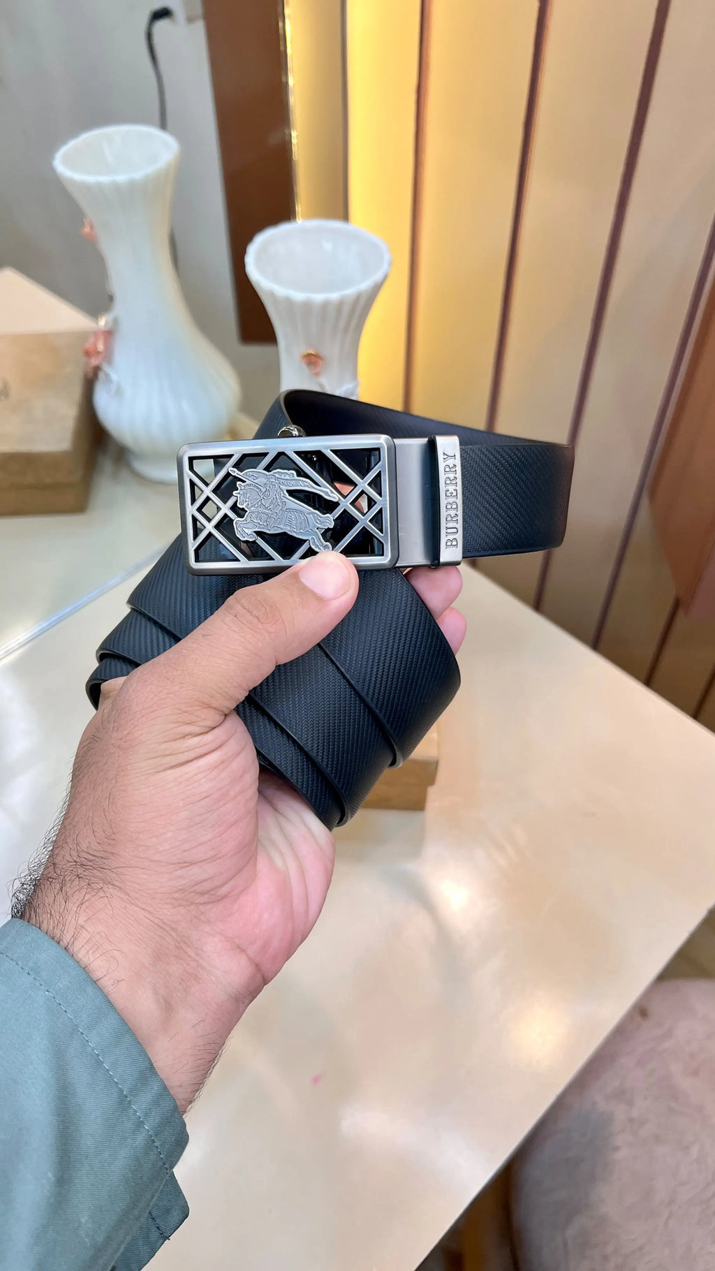 BB BURBERRY PREMIUM QUALITY IMP AUTOLOCK REVERSEABLE BELT WITH OG BOX 