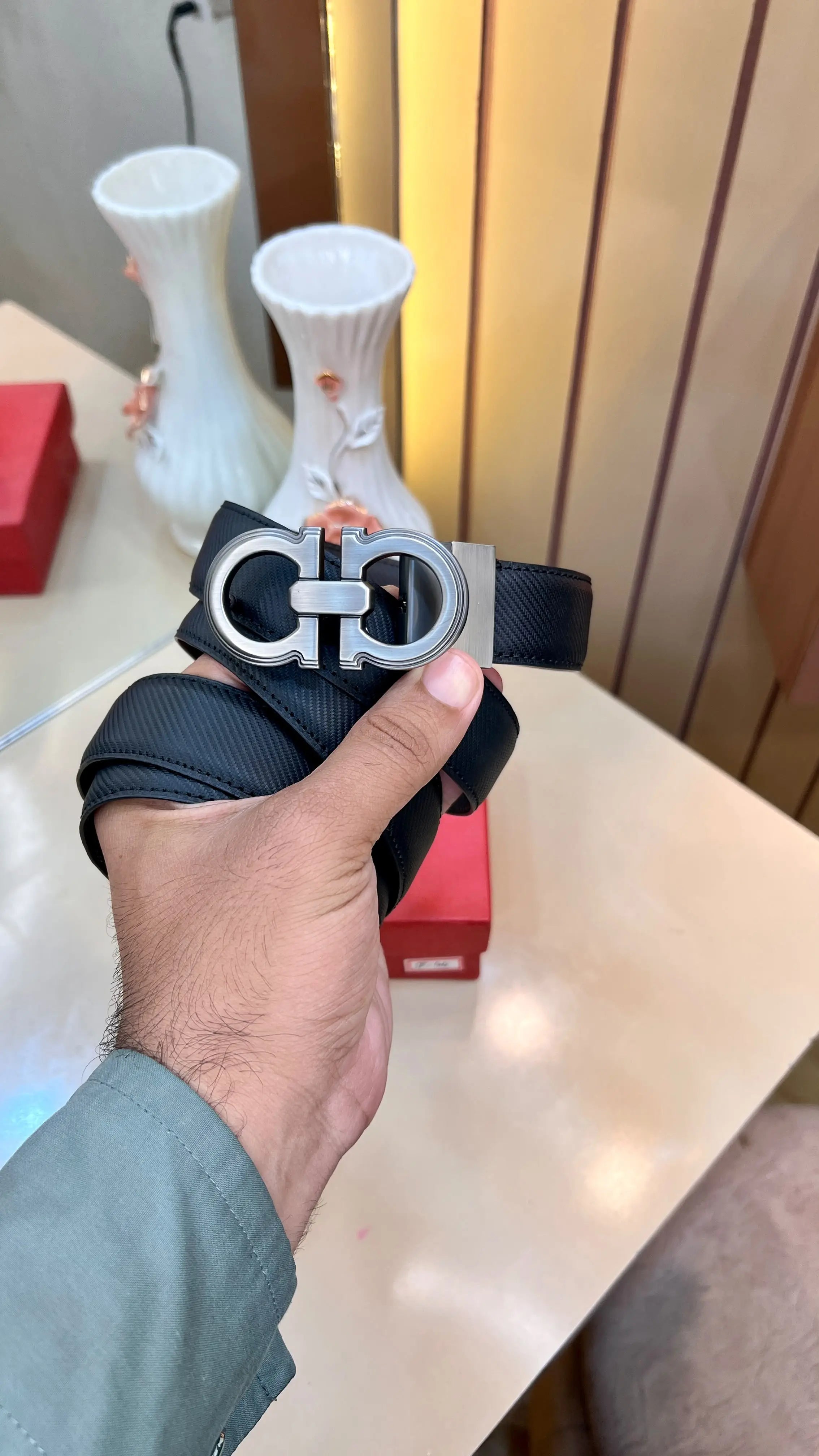 SF SALVATORE FARRAGAMO IMP PREMIUM QUALITY REVERSEABLE BELT WITH OG BOX 