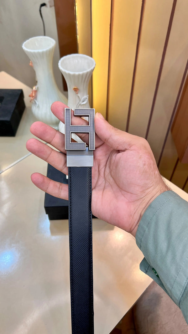 FENDI PREMIUM QUALITY IMP REVERSEABLE BELT WITH OG BOX 