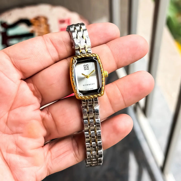 GIVENCHY_GOLD_TT_WHITE