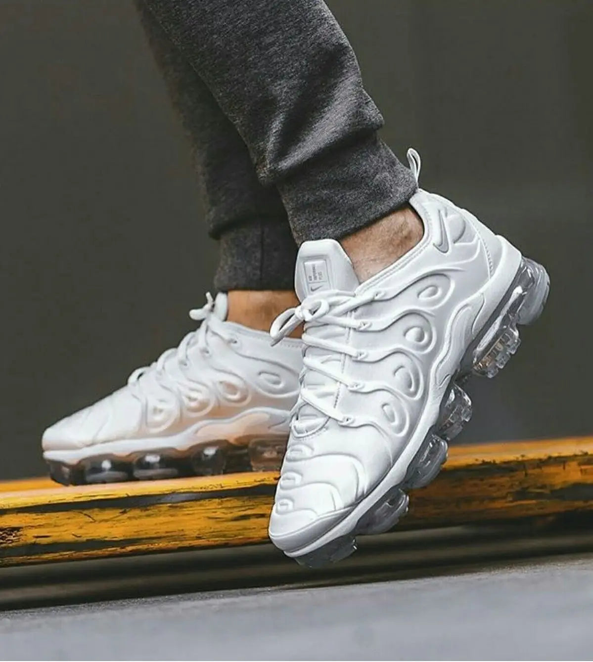 Nike_Air Vapormax Plus All White