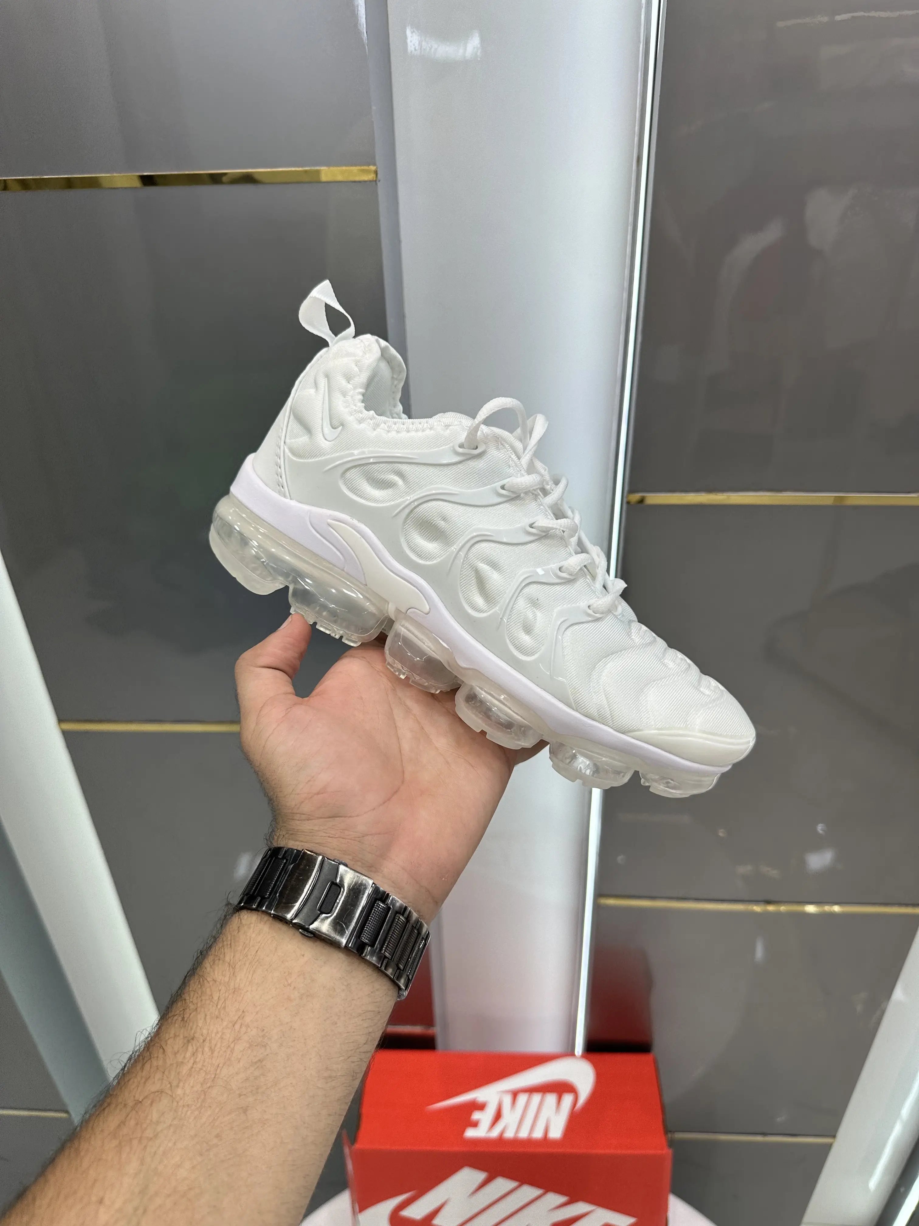 Nike_Air Vapormax Plus All White