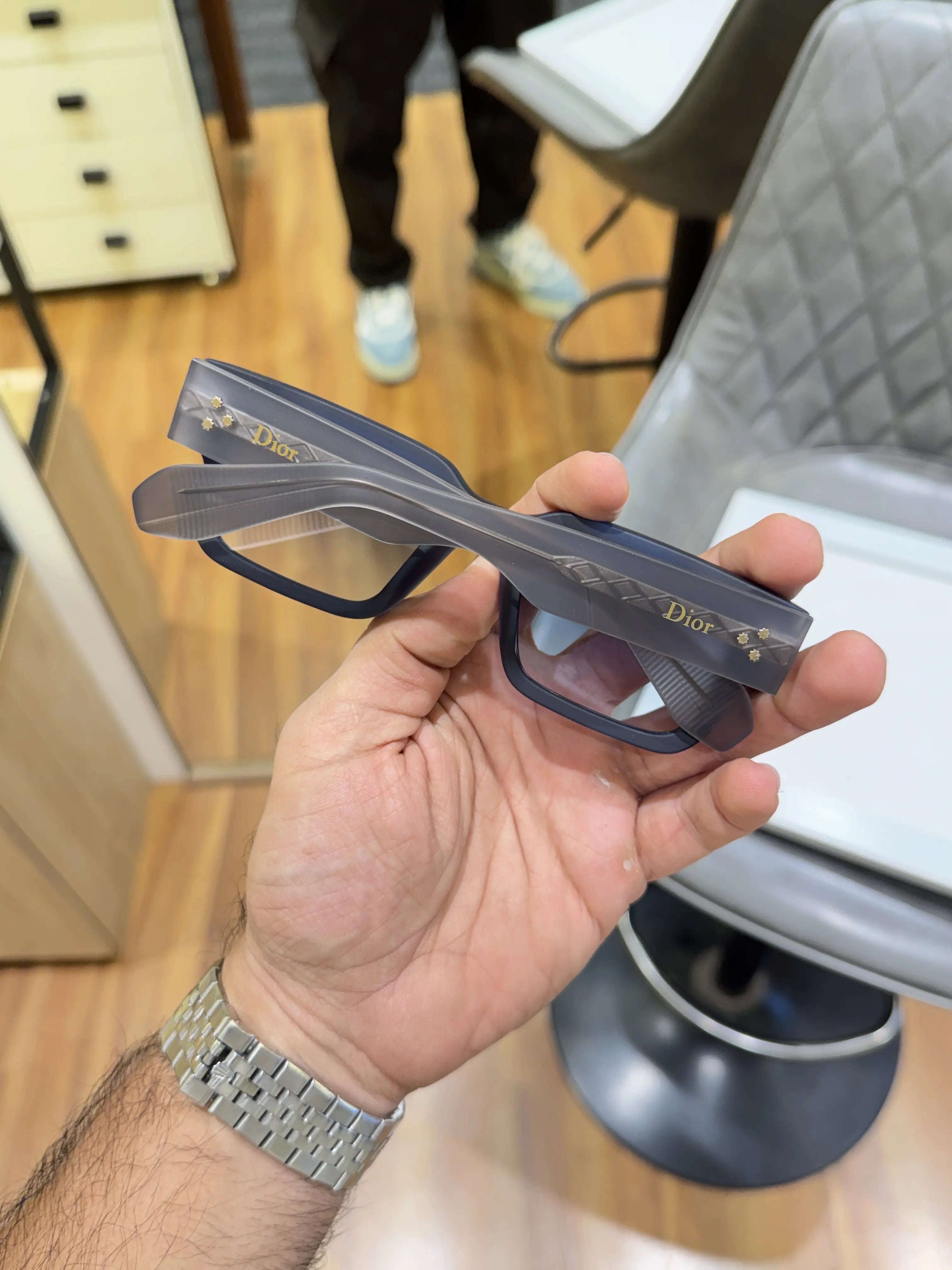 Dior_6626_matt_grey_blue