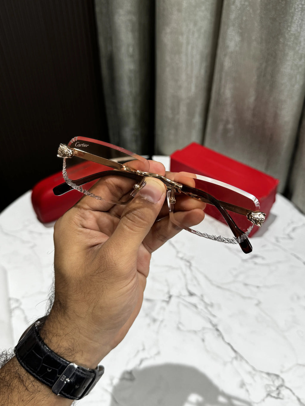 Cartie r Gold Cream Premium Shades 0012