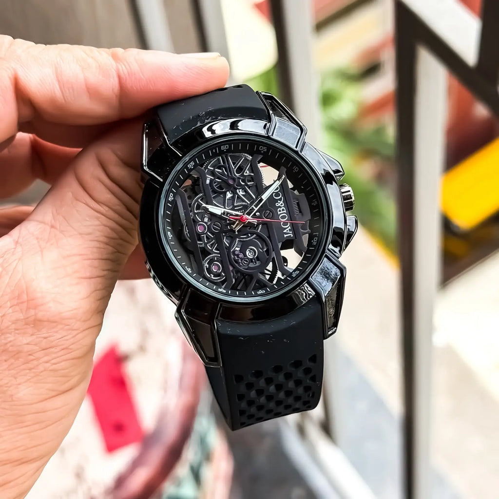JACOB_FULL_BLACK