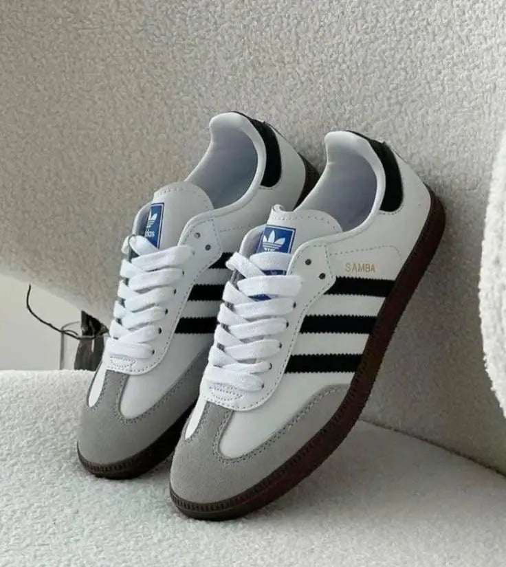 Adidas_Samba White Black Sneakers